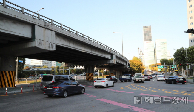 고가 철거 전 영등포 교차로의 모습. [헤럴드DB]