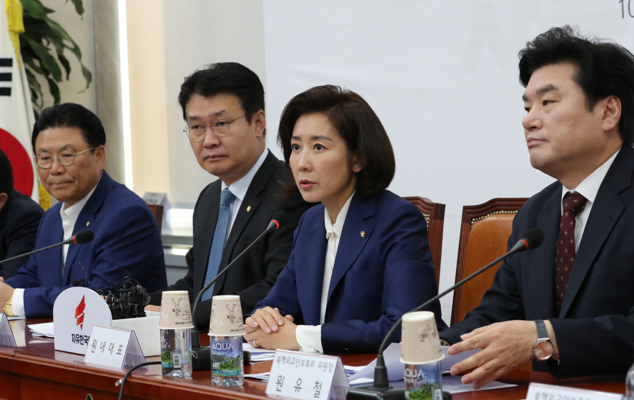 나경원 자유한국당 원내대표가 16일 국회에서 열린 '北 SLBM 도발 관련 핵 대응 전략 간담회'에서 발언하고 있다. [연합]
