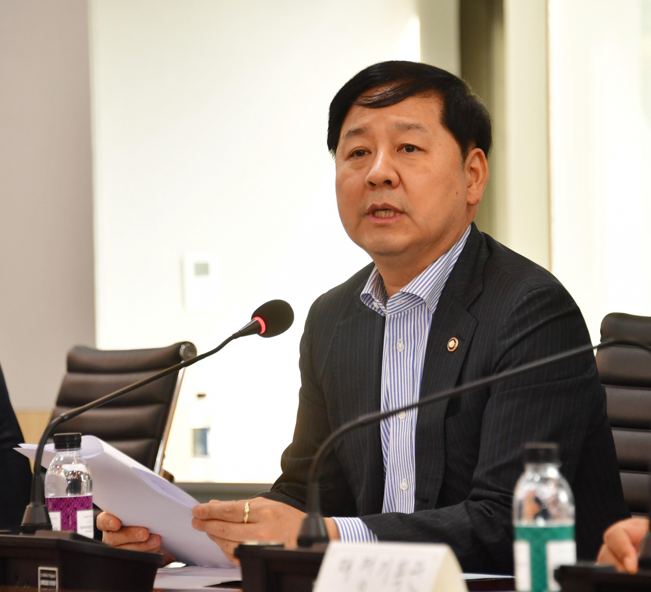 구윤철 기획재정부 2차관이 서울 중구 소재 한국재정정보원에서 '지방재정 집행점검 시·도 부단체장회의'를 주재, 발언을 하고 있다. [연합]