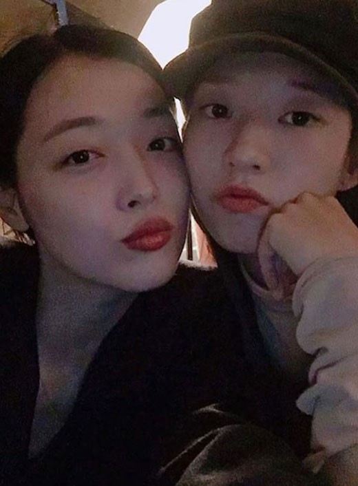 배우 김선아가 설리(본명 최진리)를 애도하며 올린 사진 [김선아 SNS 캡처]
