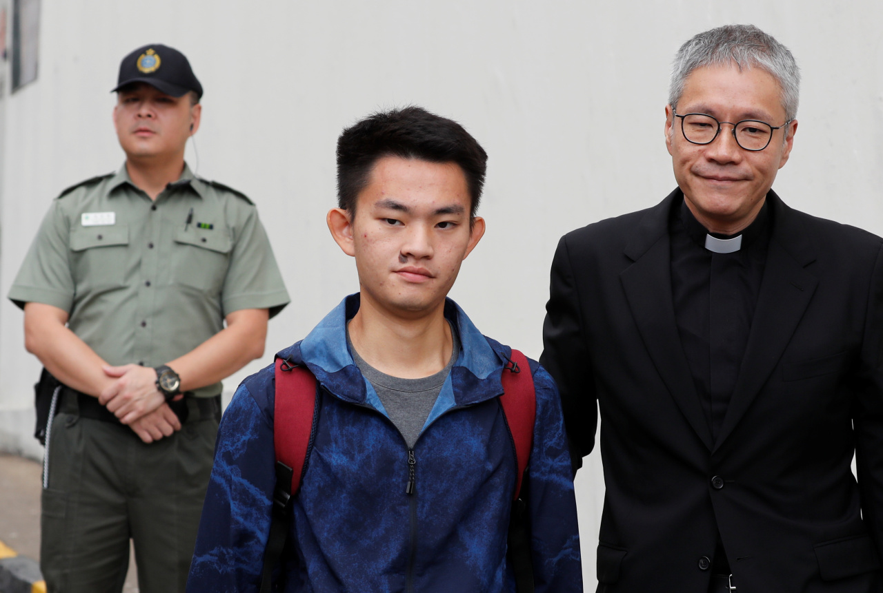 Chan Tong-kai, a Hong Kong citizen who was accused of murdering his girlfriend in Taiwan last year, leaves from Pik Uk Prison, in Hong Kong, China October 23, 2019. (Reuters)