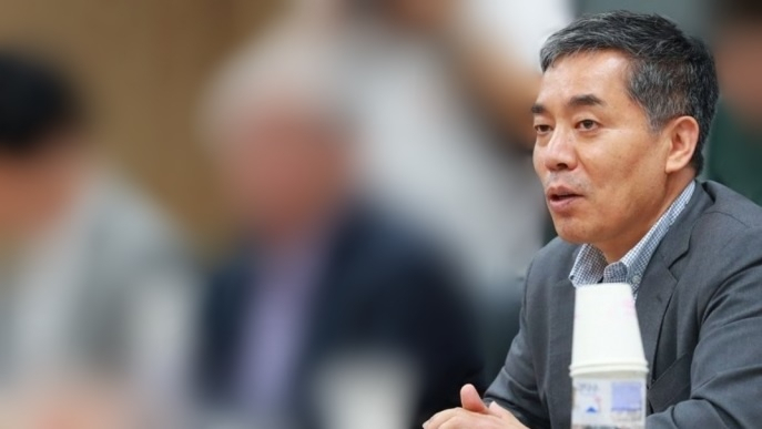 직장내 성희롱 의혹으로 5일 이사회에서 해임 의결된 김동열 중소기업연구원장. [연합]
