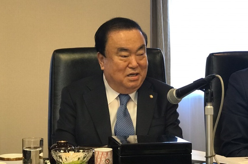 National Assembly Speaker Rep. Moon Hee-sang speaks at a press conference in Tokyo on Wednesday. Yonhap