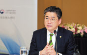 정승일 차관