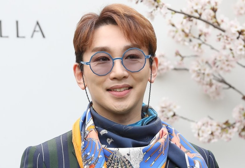 동성 성추행한 혐의로 고소당한 김호영 [연합]