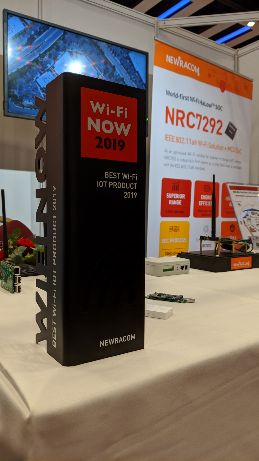 뉴라텍이 개발한 세계 최초 장거리 IoT 칩셋 NRC7292.[뉴라텍 제공]