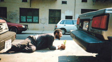 Willian Pope.L, Tompkins Square Crawl. [MoMA 제공]