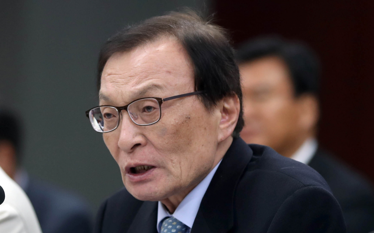 더불어민주당 이해찬 대표가 20일 오전 경남 사천시 한국항공우주산업(KAI)에서 열린 현장 최고위원회의에서 모두발언하고 있다. 연합뉴스