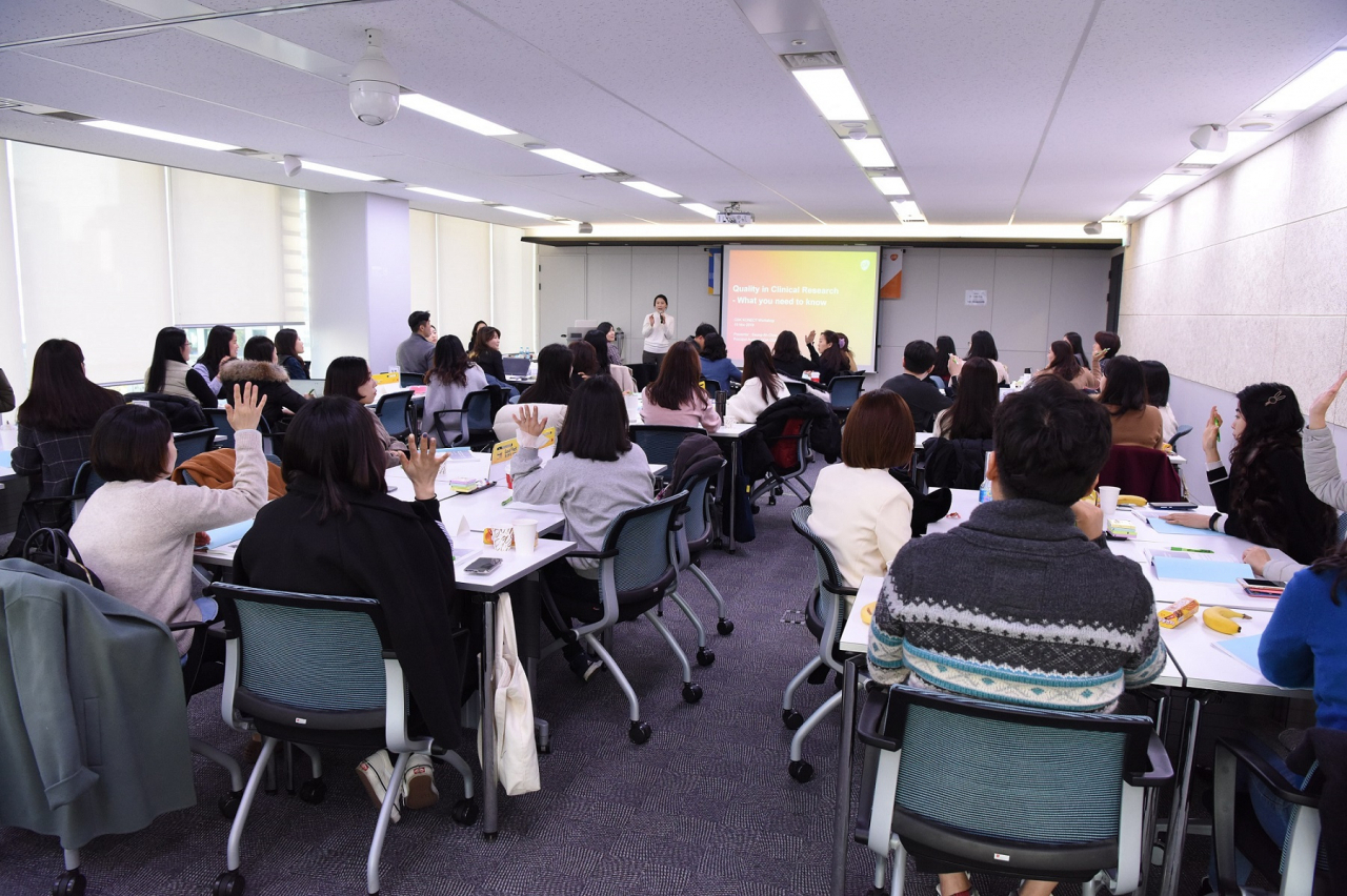19일 국가임상시험지원재단 교육센터에서 국내 임상시험 재직자들을 대상으로 한 ‘KoNECT-GSK 임상시험 품질관리 전문가 양성 과정’이 진행됐다.