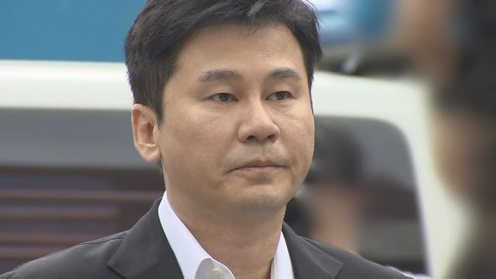 25일 법원 관계자에 따르면 성 접대 의혹 등으로 검찰 조사를 받은 전 YG엔터테인먼트 수장인 양현석 전 대표가 증거 불충분으로 무혐의 처분을 받았다. [연합]
