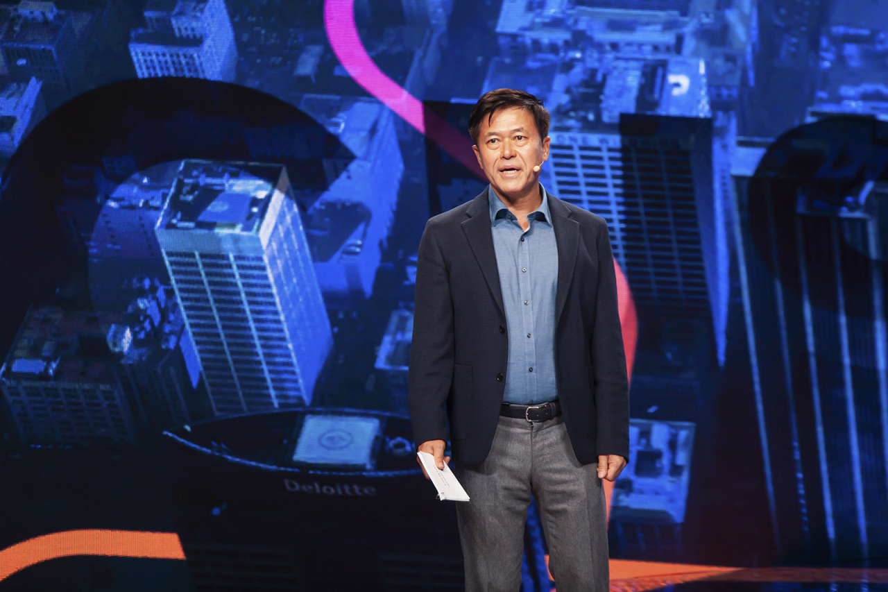 SKT CEO Park Jung-ho speaks during the Culture Innovation Summit at Bexco in Busan on Monday. (SK Telecom)