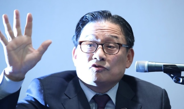 '공관병 갑질 의혹'으로 논란을 빚은 박찬주 전 육군대장 [연합]