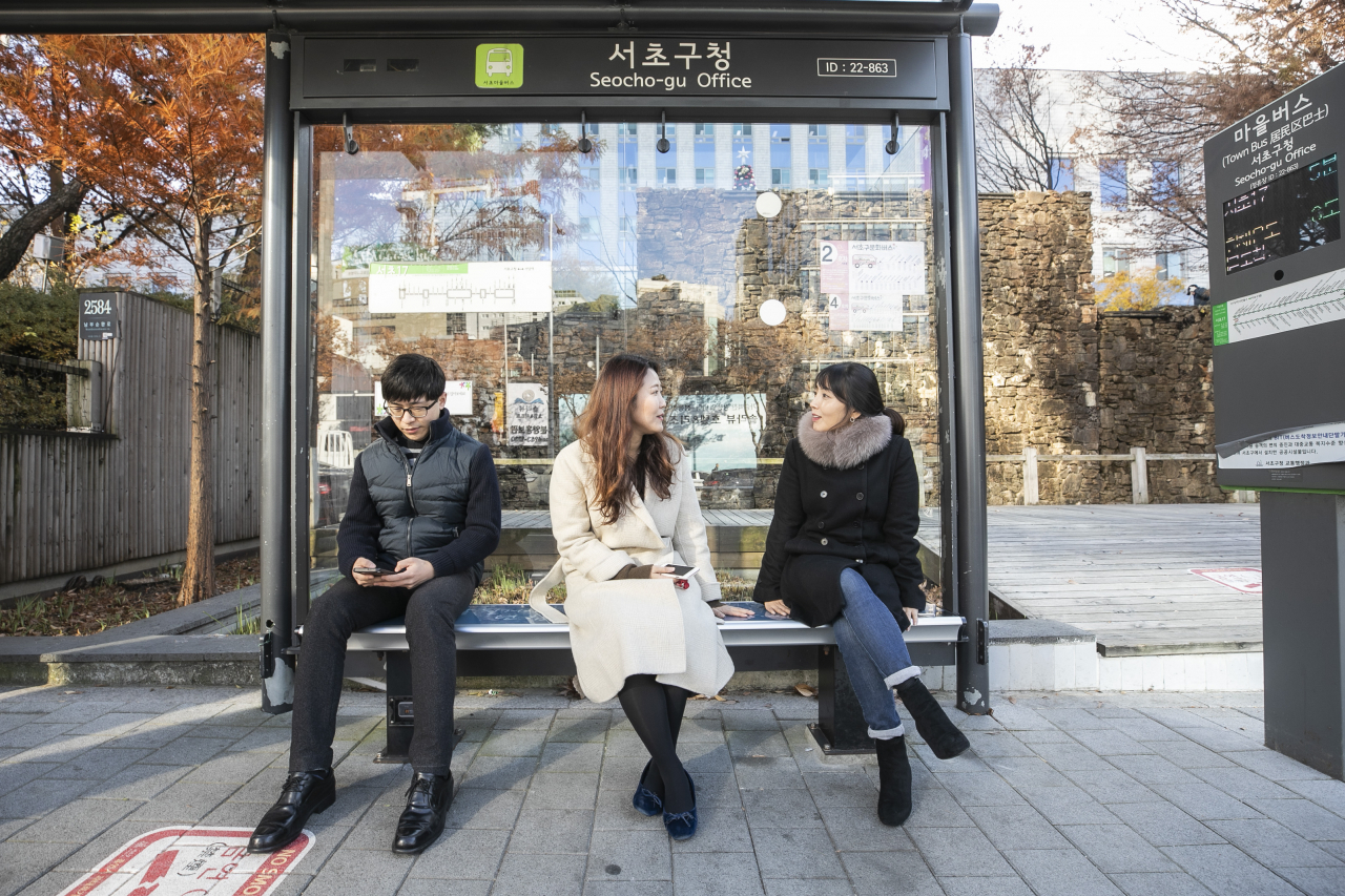 서리풀 발열의자 이미지. [서초구 제공]