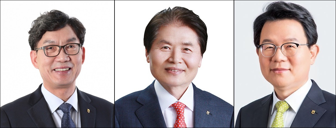 왼쪽부터 이대훈 농협은행장, 김병원 농협중앙회장, 김광수 농협금융지주 회장.