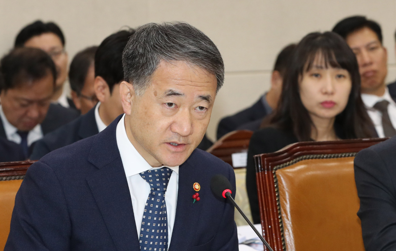 Welfare Minister Park Neung-hoo (Yonhap)