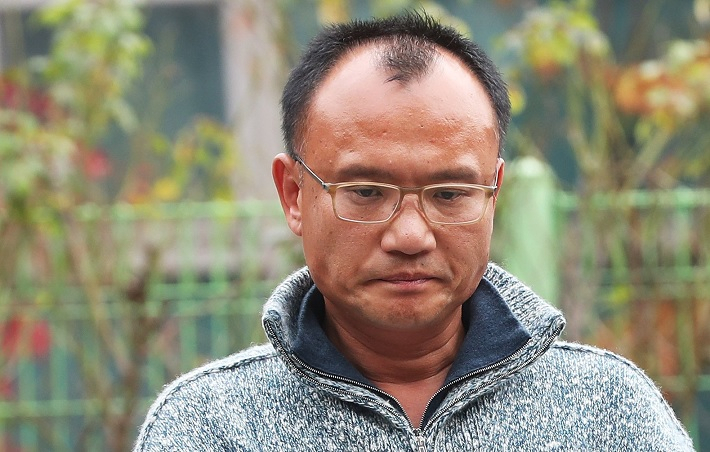 갑질 폭행 등의 혐의로 수감 중인 양진호 한국미래기술 회장에 대해 법원이 추가 구속영장을 2일 발부했다. 또 지난달 양 회장 측이 신청한 보석도 기각했다. [연합]