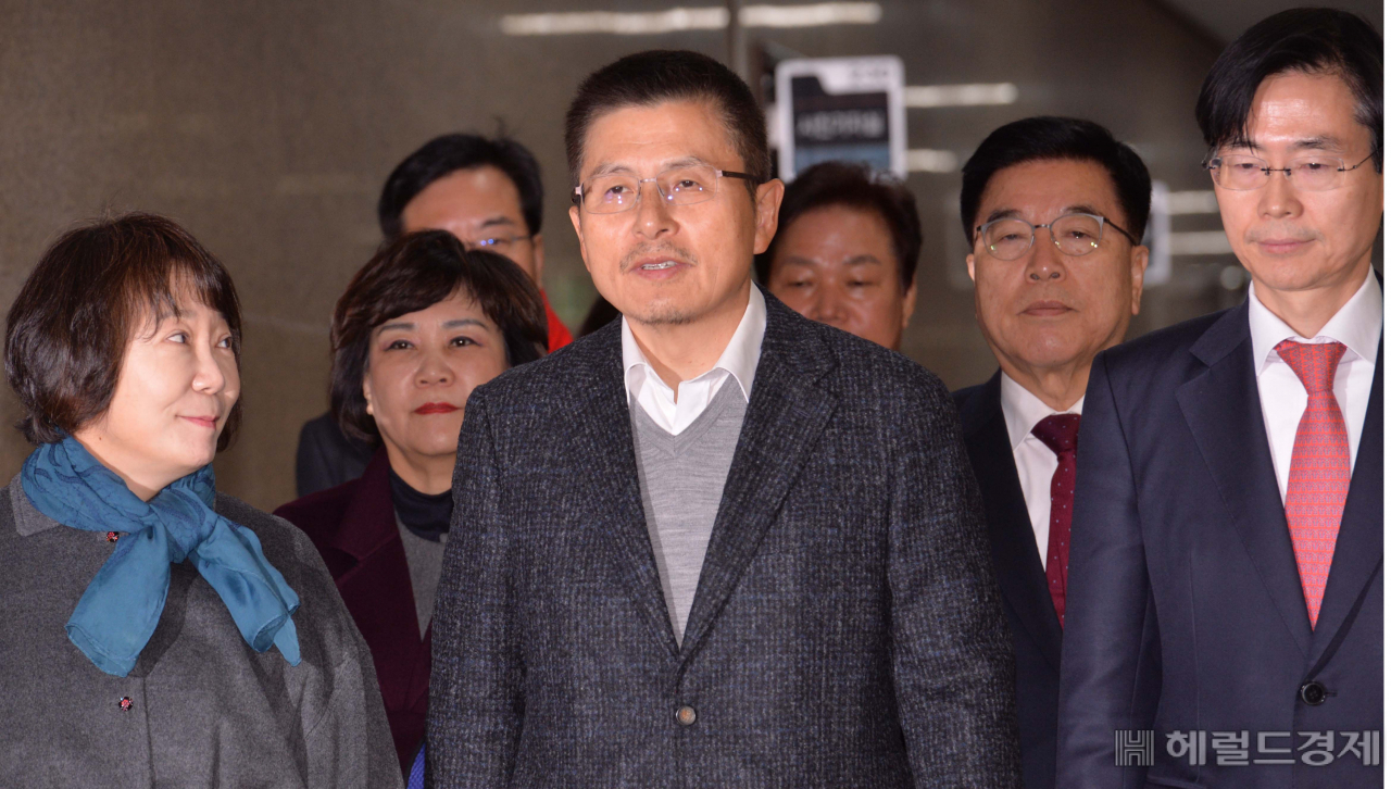 국회로 돌아온 자유한국당 최고위원회의. 정희조 기자/checho@heraldcorp.com