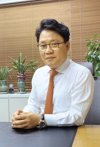 김영철 인창개발 대표.
