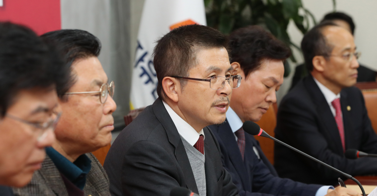 자유한국당 황교안 대표가 9일 오후 서울 여의도 국회에서 열린 총선기획단 회의에서 발언하고 있다. [연합]