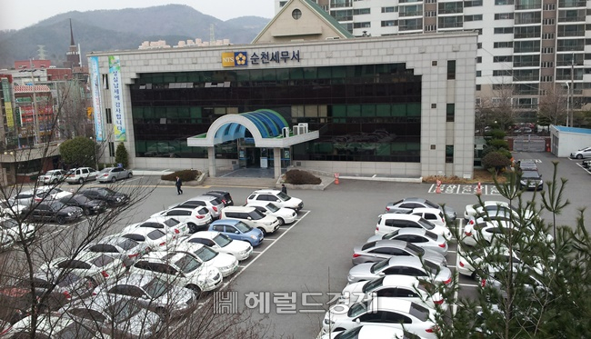 순천시 연향동 순천세무서 전경. [사진=박대성기자]