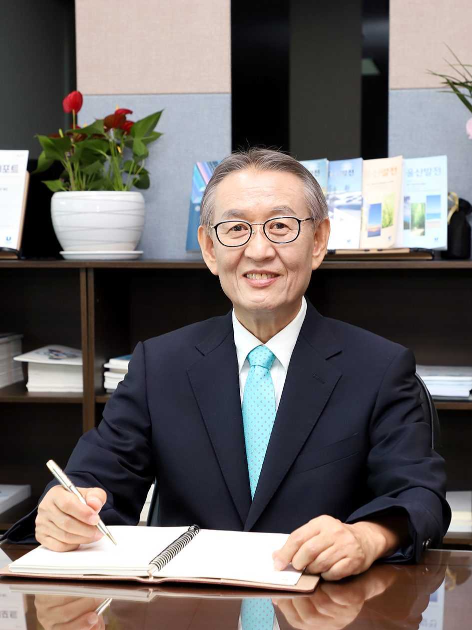 ‘울산열린시민대학’ 사업 수행기관인 울산발전연구원의 임진혁 원장