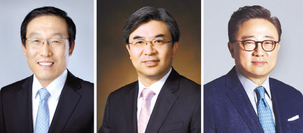 왼쪽부터 김기남 DS 부문 부회장, 김현석 CE 부문 사장, 고동진 IM 부문 사장.