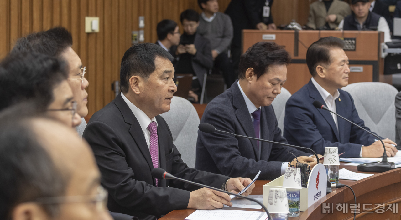 자유한국당 원내대책회의. 정희조 기자/checho@heraldcorp.com