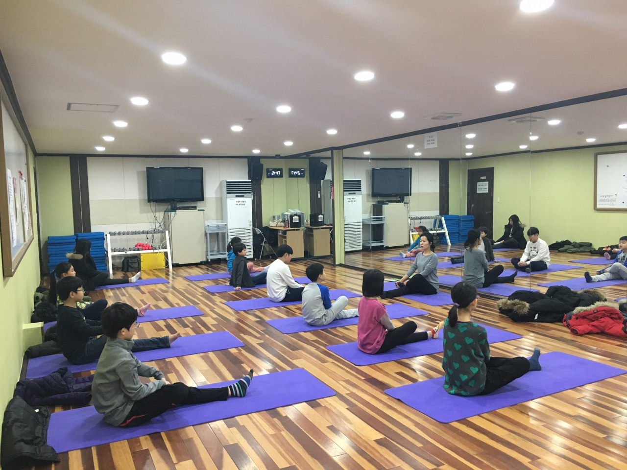 과천시는 겨울방학동안 초등생 바른자세교실 운영한다. [과천시 제공]