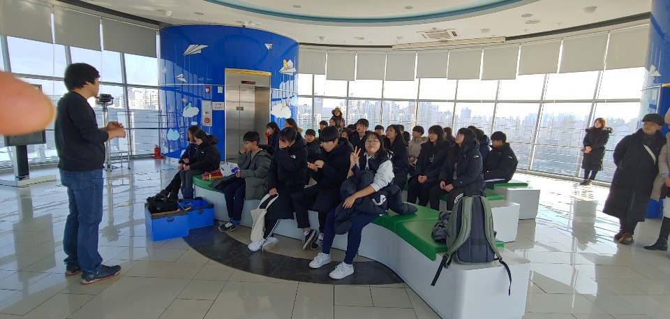 오산천에서 2019년 오산천 철새탐조 행사를 개최한다. [오산시 제공]