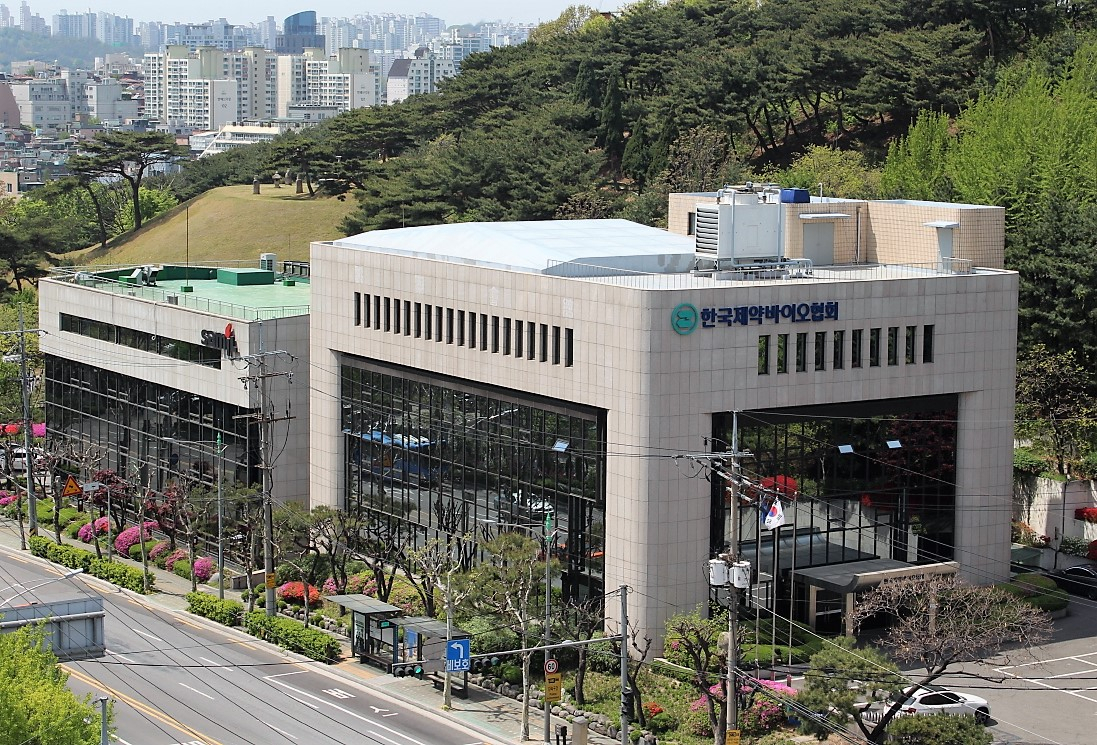 서울 방배동 한국제약바이오협회 건물