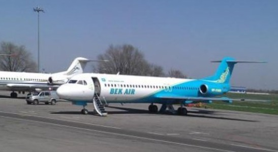 벡 에어(Bek Air) 항공사 비행기.
