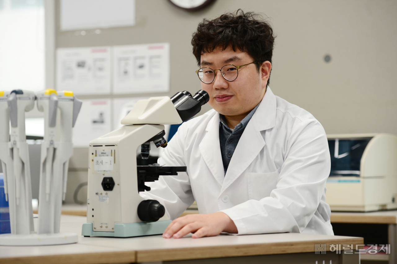 제47회 임상병리사 국가고시에서 전국 수석을 차지한 김신욱씨[대구보건대 제공]