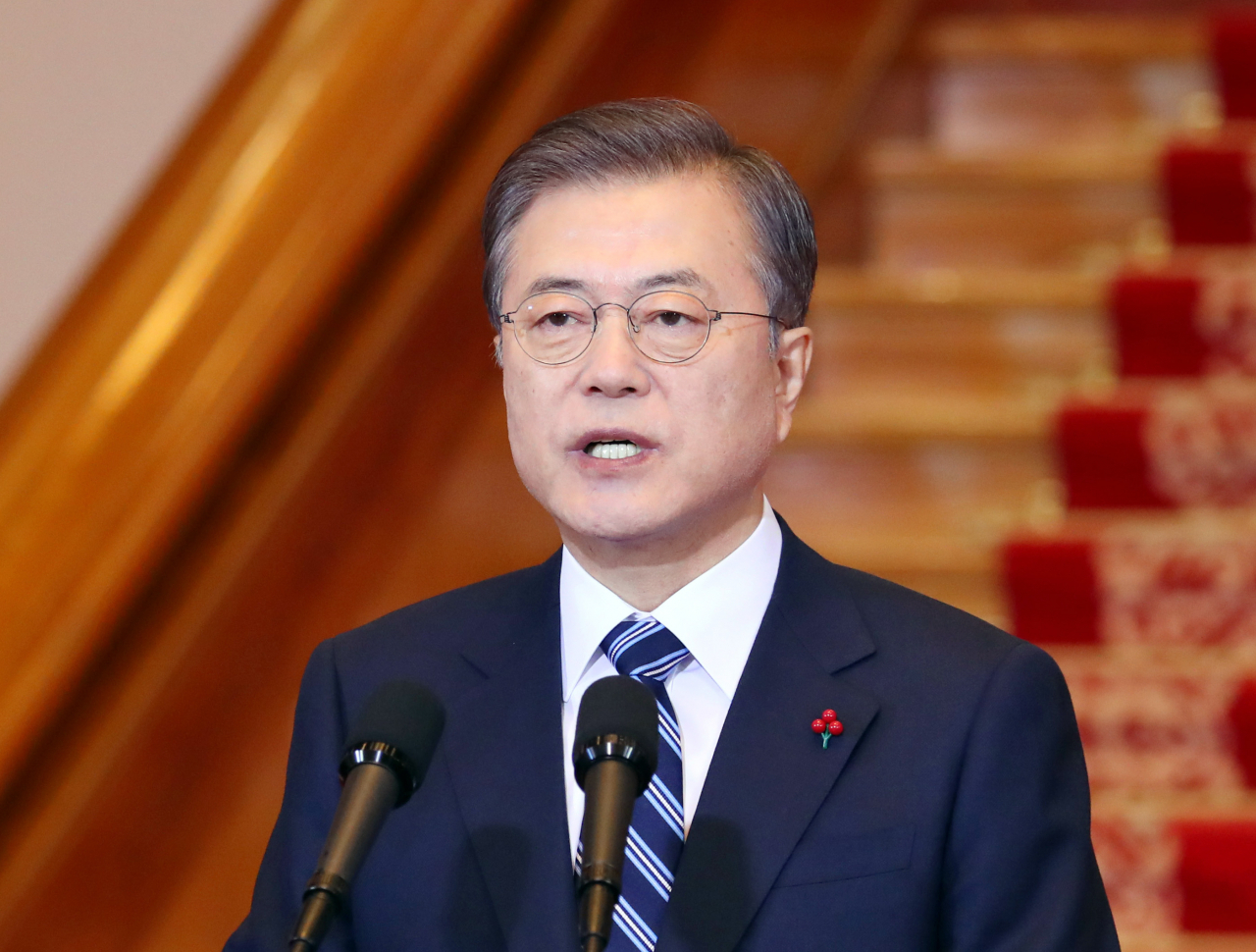 문재인 대통령이 7일 청와대에서 신년사를 발표하고 있다. [연합]