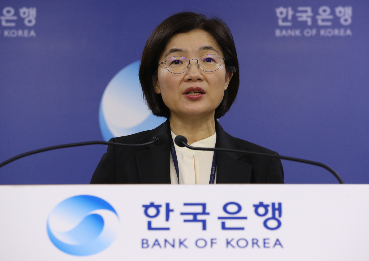 Moon So-sang, head of the BOK's monetary and financial statistics division, speaks at a press briefing on the nation's current account surplus at the BOK headquarters in central Seoul on Tuesday. (Yonhap)
