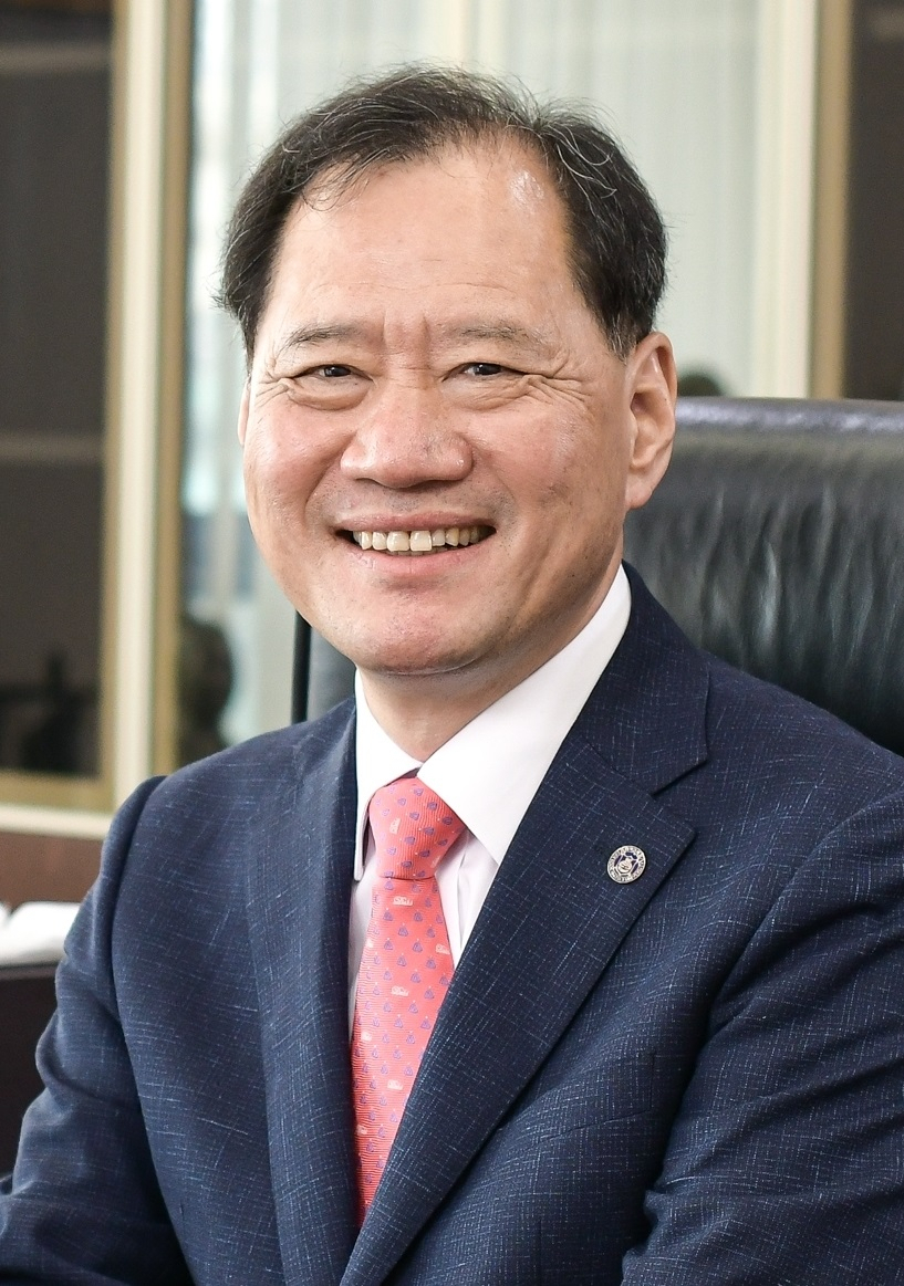 김수복 단국대총장.