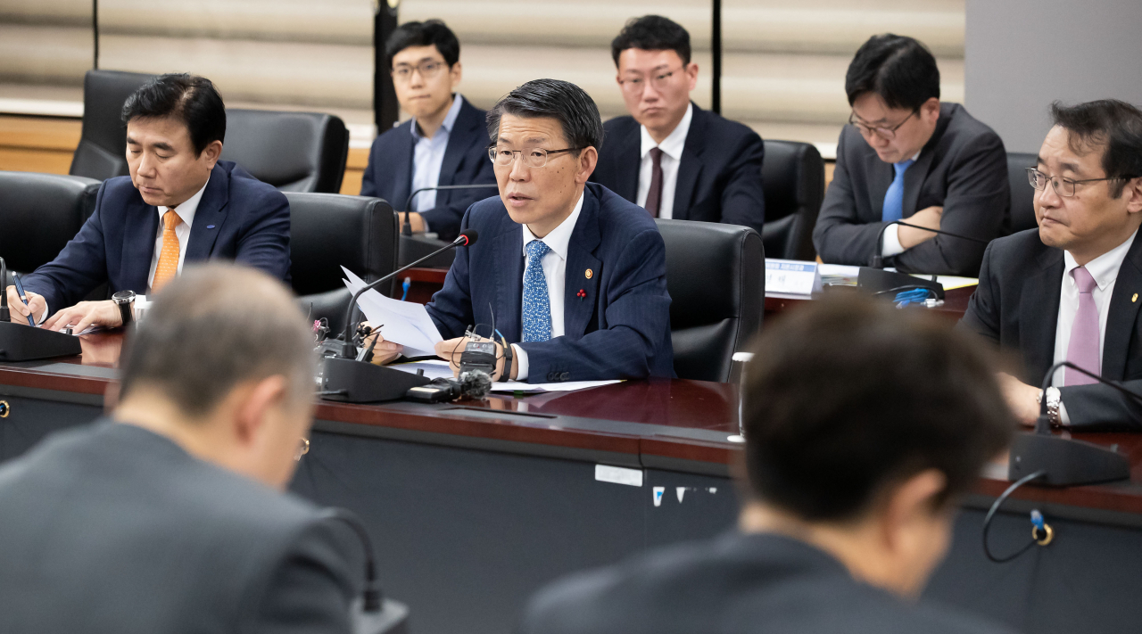[사진=은성수 금융위원장이 7일 금융투자업계 간담회에서 발언하고 있다. 금융위원회 제공]