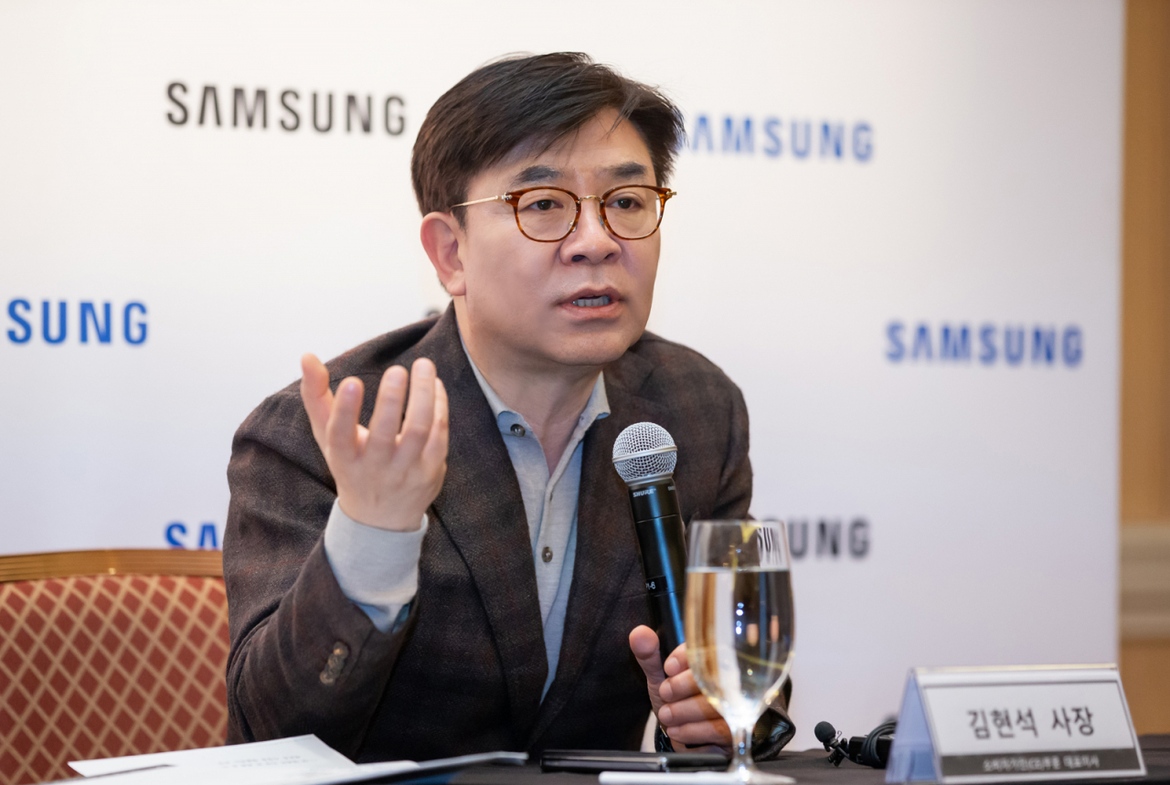 7일(현지시간) 미국 라스베이거스에서 개막한 ‘CES 2020’에서 김현석 삼성전자 소비자가전부문 대표가 기자간담회에서 발언하고 있다. [삼성전자 제공]