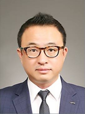 광복점장 윤여제