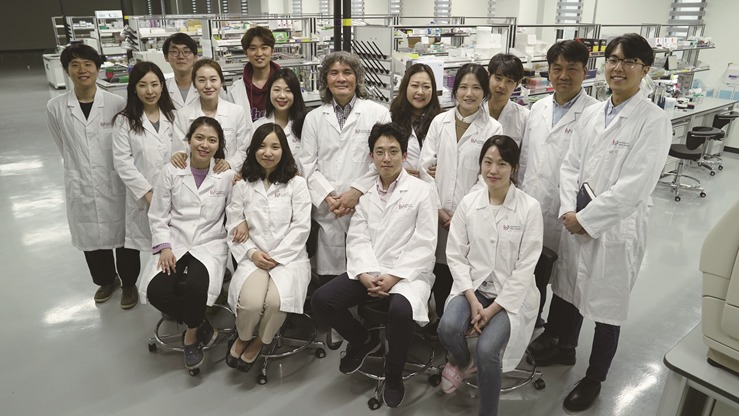 이번 연구에 참여한 IBS 인지 및 사회성 연구단 인지 교세포과학 그룹.[IBS 제공]