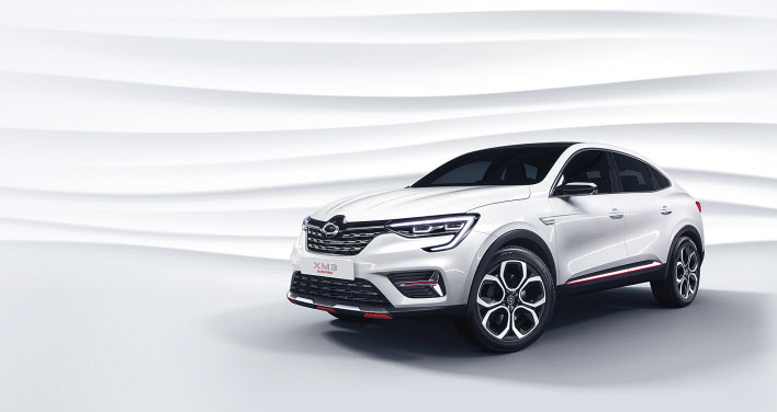 르노삼성의 쿠페형 CUV XM3 쇼카. [르노삼성 제공]