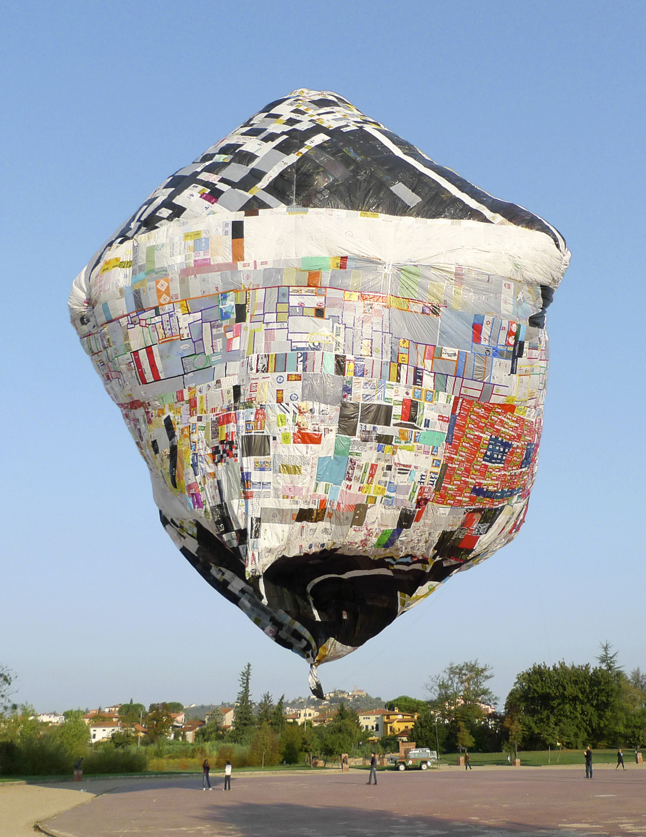 토마스 사라세노 〈무세오 에어로 솔라 (Museo Aero Solar)〉, 2007 [사진제공=빅히트 엔터테인먼트]