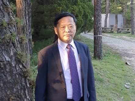 Koo Bon-chang, the man behind "Bad Fathers" campaign