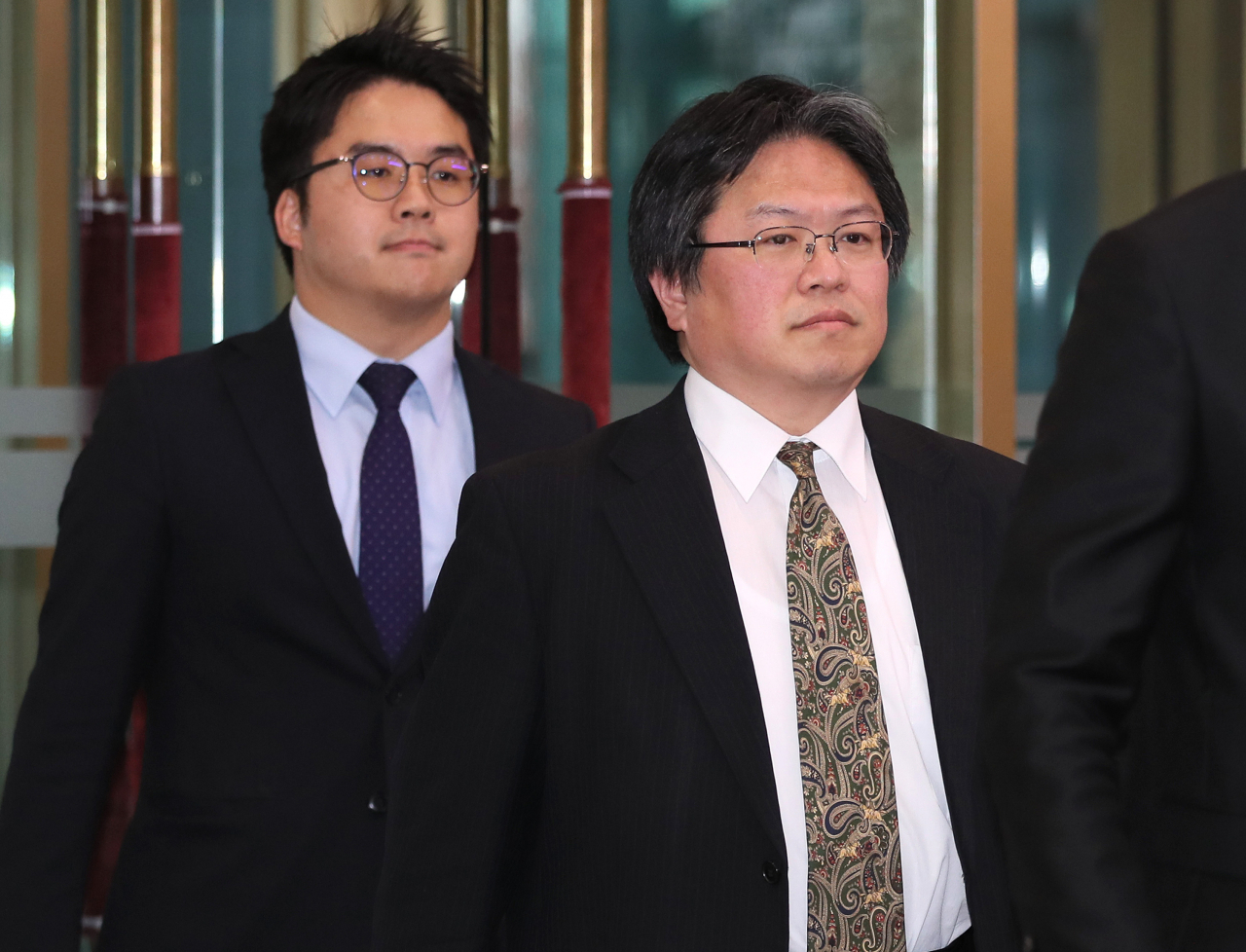 소마 히로히사 주한일본대사관 총괄공사가 일본 외무상의 국회 연설 중 '독도는 일본 영토'라는 부당한 주장을 반복한 것과 관련해 20일 오후 서울 종로구 외교부로 초치되고 있다. 연합뉴스