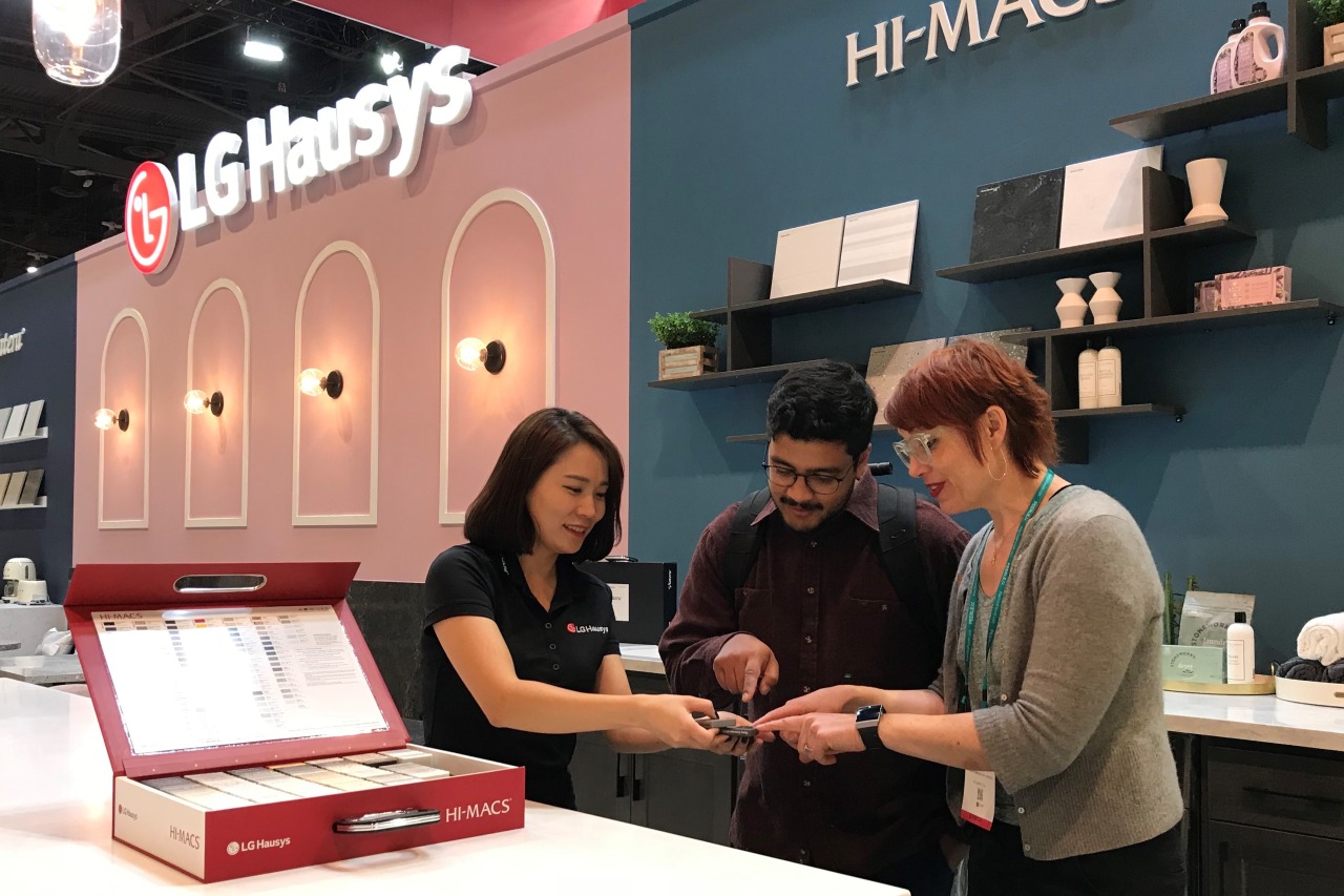 LG Hausys’ booth at the Kitchen & Bath Industry Show 2020 in Las Vegas (LG Hausys)