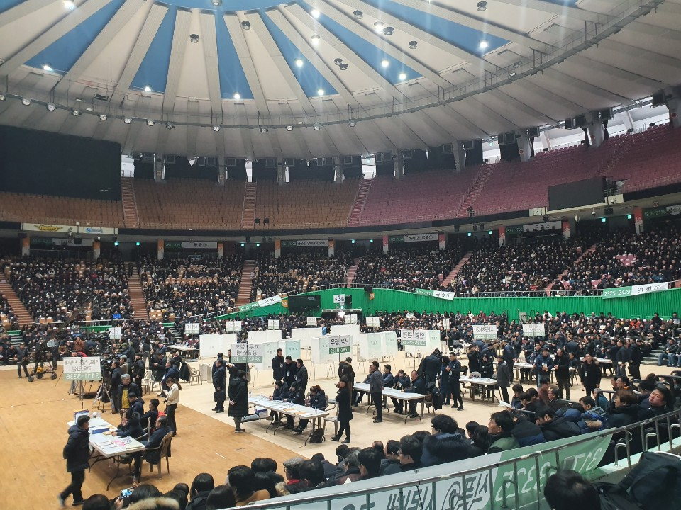21일 오후 서울 송파구 잠실실내체육관서 진행 중인 한국노총의 제27대 위원장 및 사무총장 선거’. 윤호 기자/youknow@heraldcorp.com