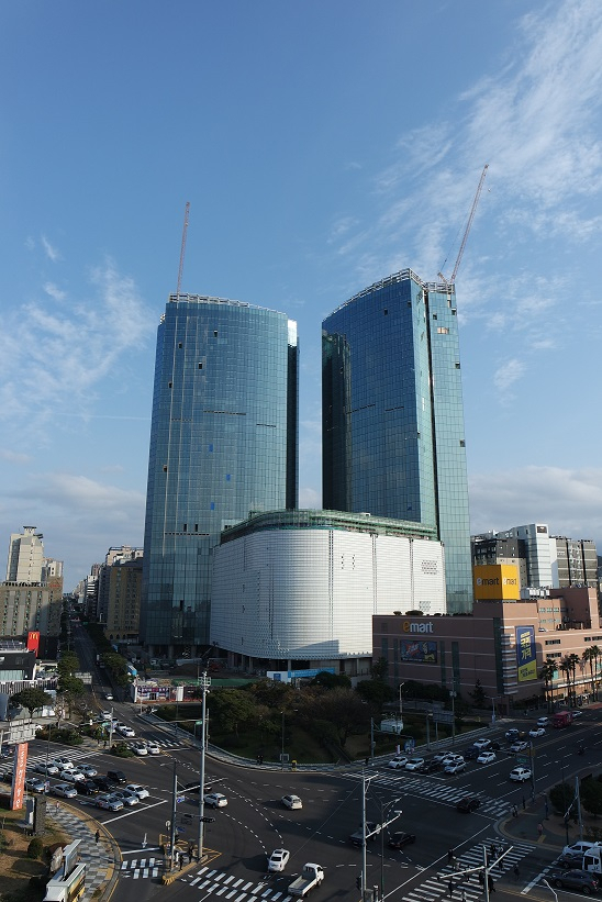 제주 드림타워 모습. [롯데관광개발 제공]