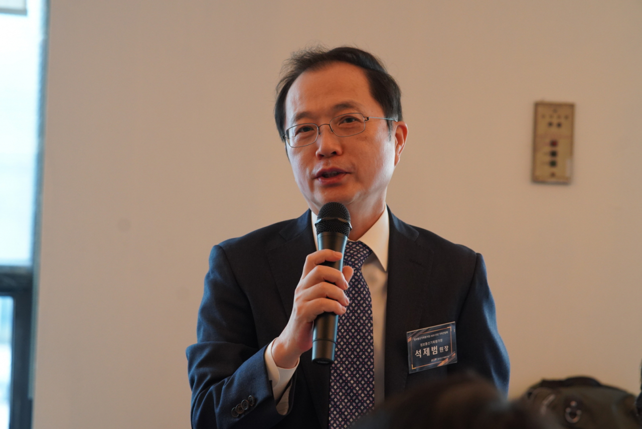 석제범 정보통신기획평가원(IITP) 원장이 30일 서울 광화문 인근 식당에서 열린 기자간담회에서 올해 사업계획을 소개하고 있다. [정보통신기획평가원 제공]