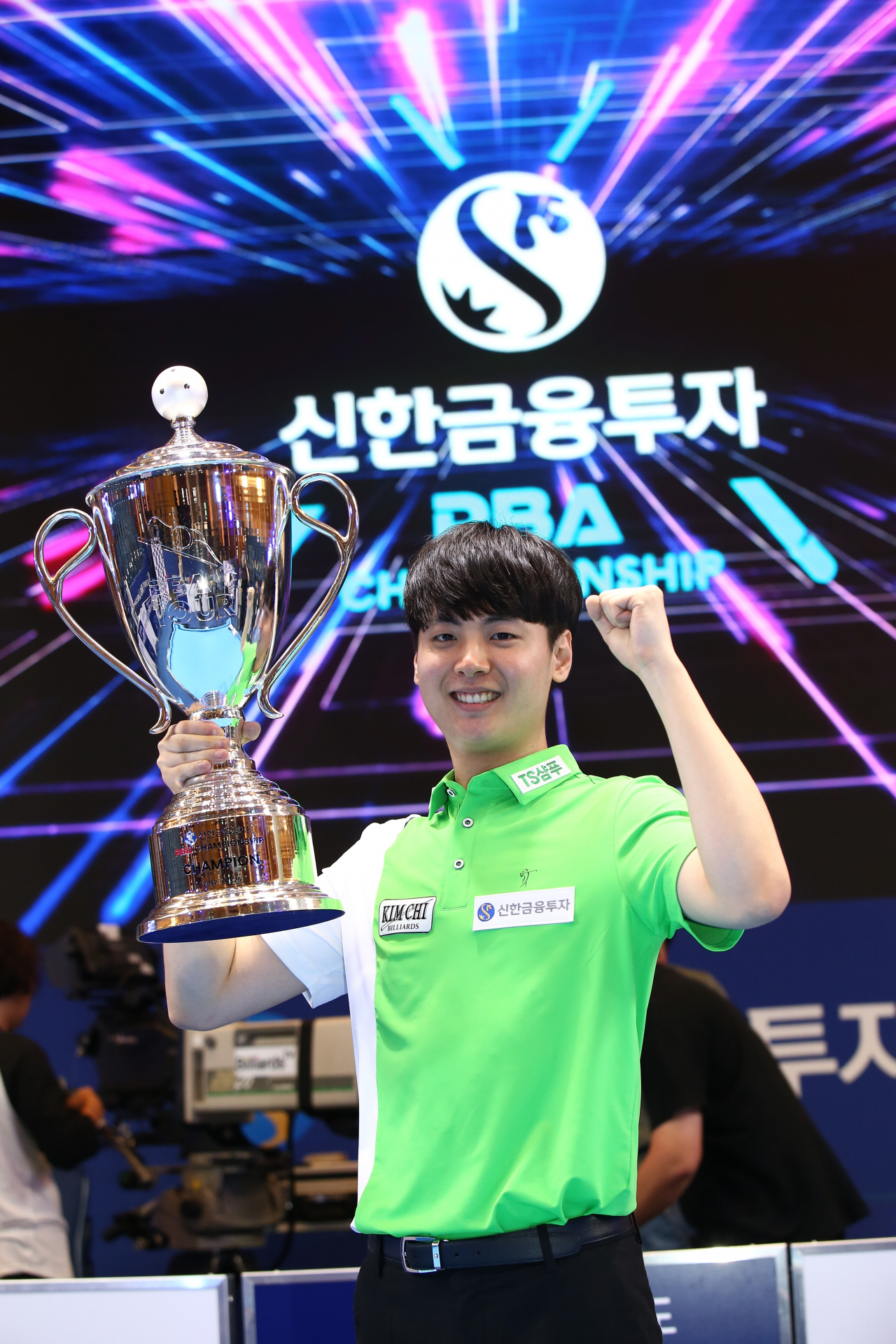 PBA 2차투어 우승자 신정주. 원년 시즌 대미를 장식할, 우승상금 3억원의 파이널 대회에도 출전한다.