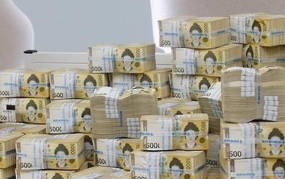 우리 경제가 저성장·저물가로 ‘돈맥경화’ 현상이 나타나고 있어 기업활력 제고를 통해 이를 해소해야 한다는 주장이 제기됐다. [연합]