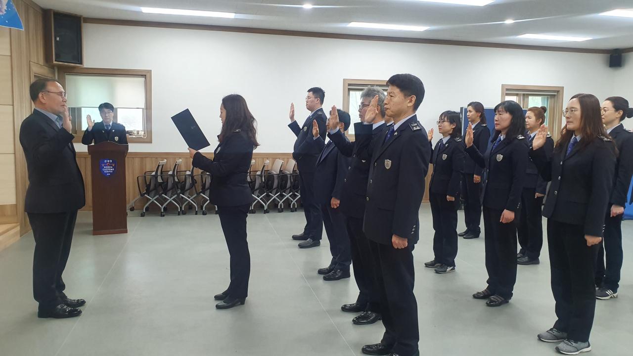 대전세관은 10일 ‘청렴은 행정의 또 다른 기본입니다’를 모토로 공무원 5대 비위행위 ‘제로카운터’ 청렴캠페인을 실시했다.